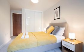Brand New Luxury Apartment, Centrally Located, Eco Friendly